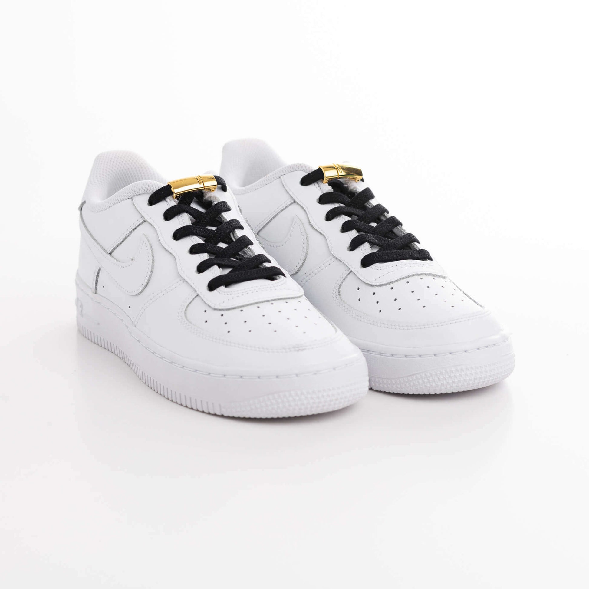 Venyvät kengännauhat - musta