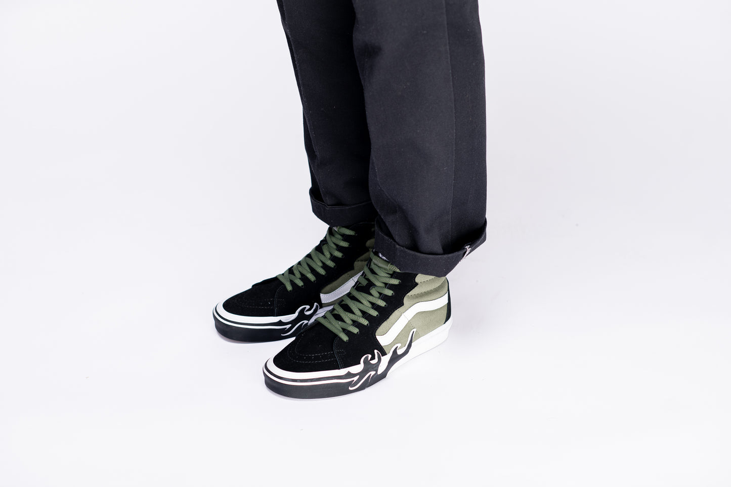 Venyvät kengännauhat - ARMY GREEN