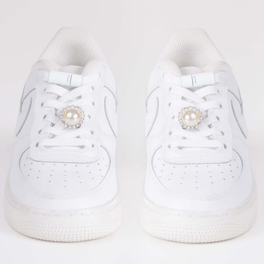 EEZYBEEZY kengännauhakoriste timantteja ja helmi