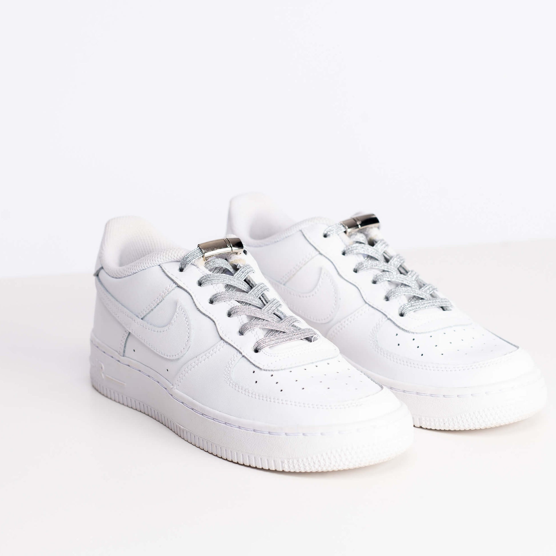 Venyvä kengännauha