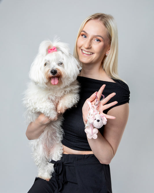 HELLI AVAIMENPERÄ X TIIA WECKSTRÖM