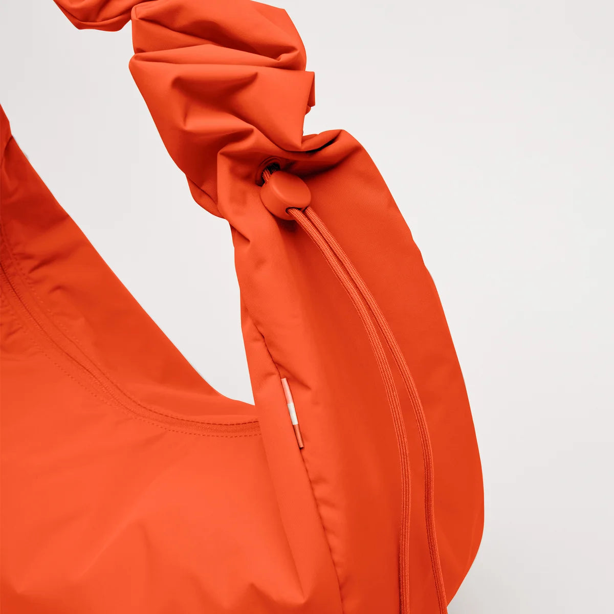 GOT BAG / MOON BAG RUFFLE - HOT CORAL