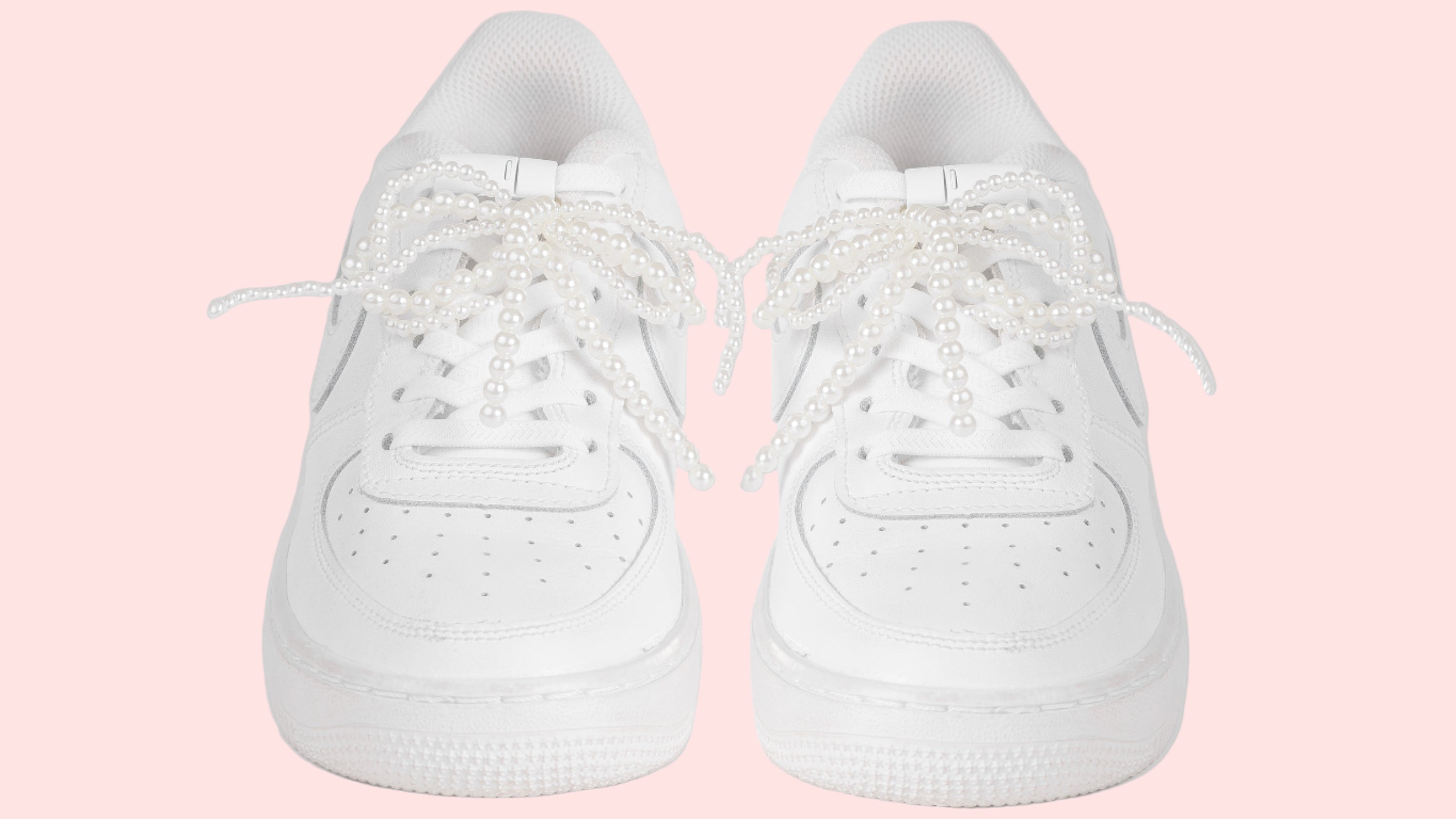 EEZYBEEZY kengännauhakoriste valkoinen helminauha